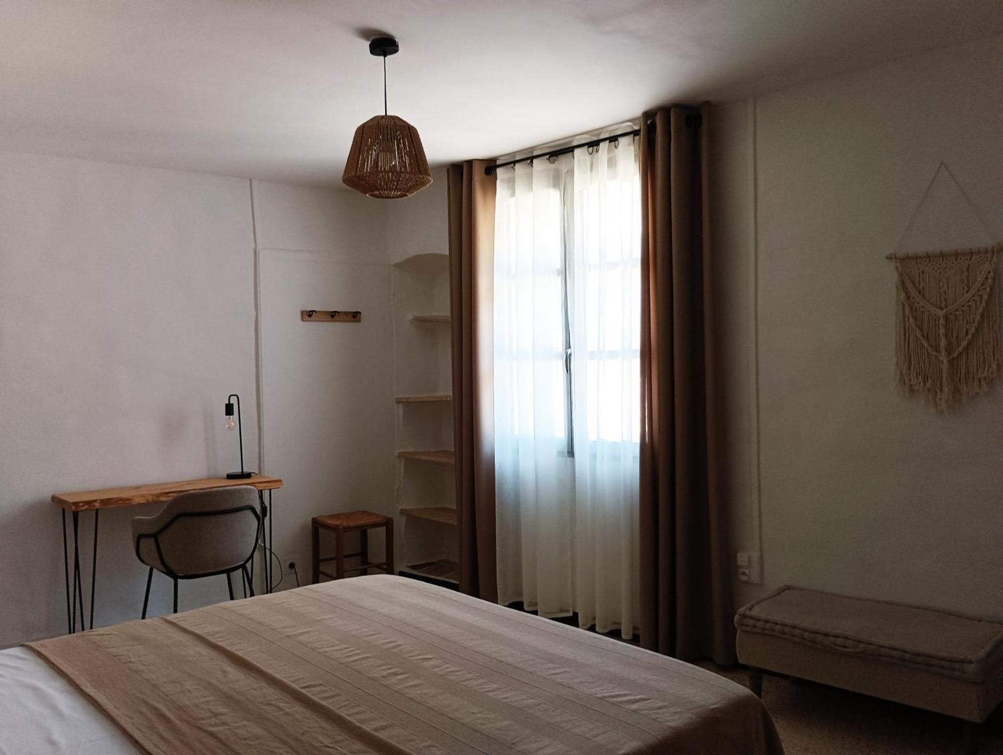 La Maison De La Traverse Saint-Guilhem-le-Desert Exteriér fotografie